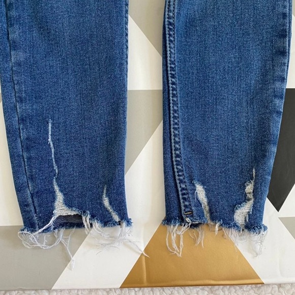 Free People Shark Bite High Rise Skinny Jeans 26 - Picture 7 of 9